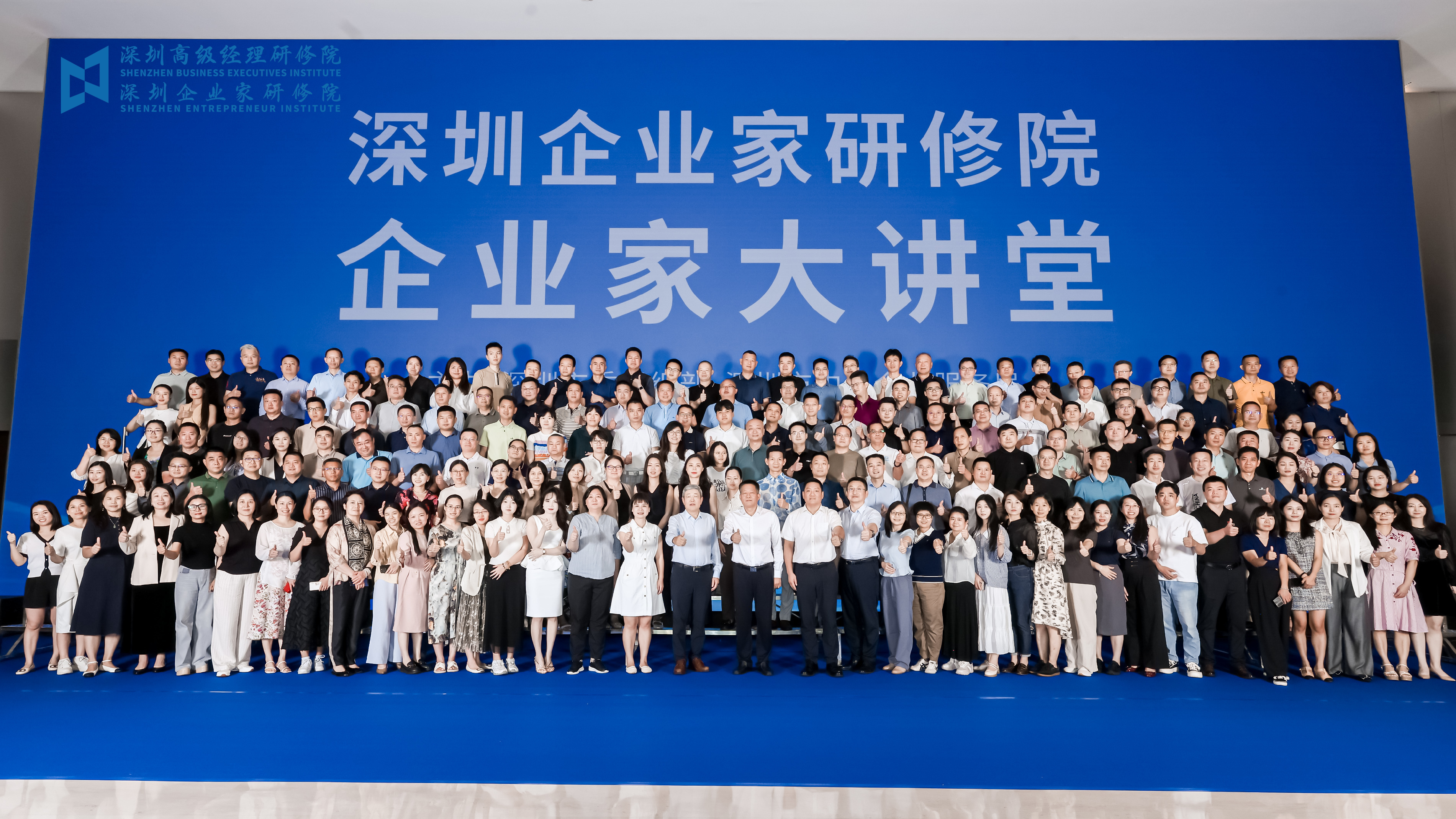 LJL16600.jpg